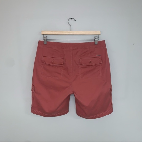 L.L. Bean Shorts‎ Women’s Size 10 US Pink Rose Chino Favourite Fit Cargo Long - Picture 8 of 8